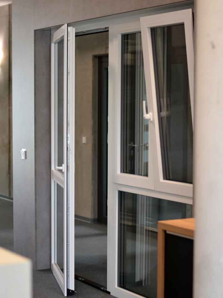 Fenstermontage | BauDux Fenster & Türen | Graben-Neudorf